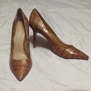 Nine West Brown Croc-Embossed Heels